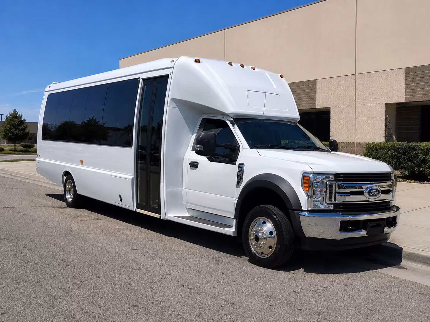 flowermoundcharterbuscompany com is here for grapefest and spring wine trail transportation