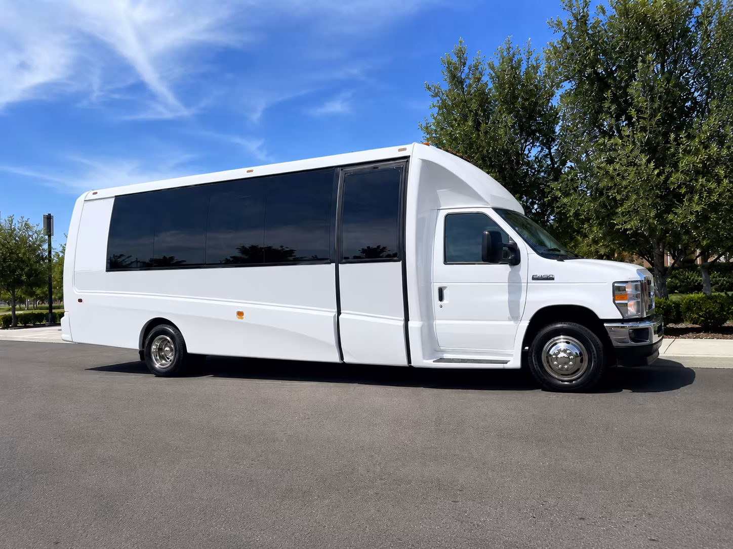 flowermoundcharterbuscompany com makes finding fort worth field trip buses easy