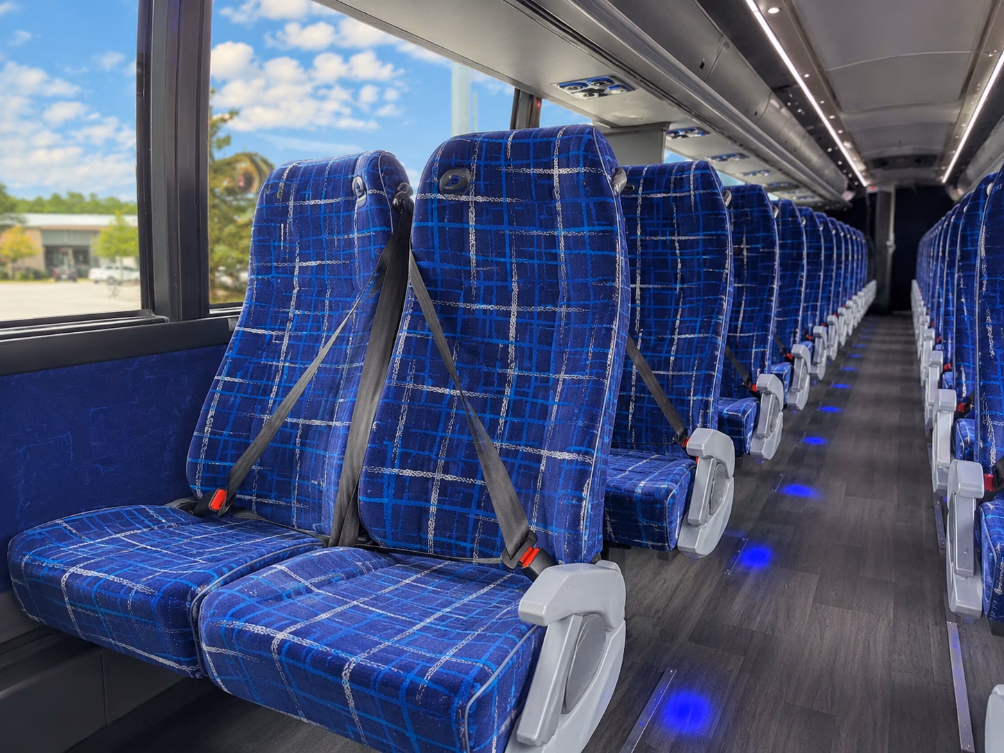 flowermoundcharterbuscompany com puts group transportation to fort cavazos and sheppard afb within easy reach
